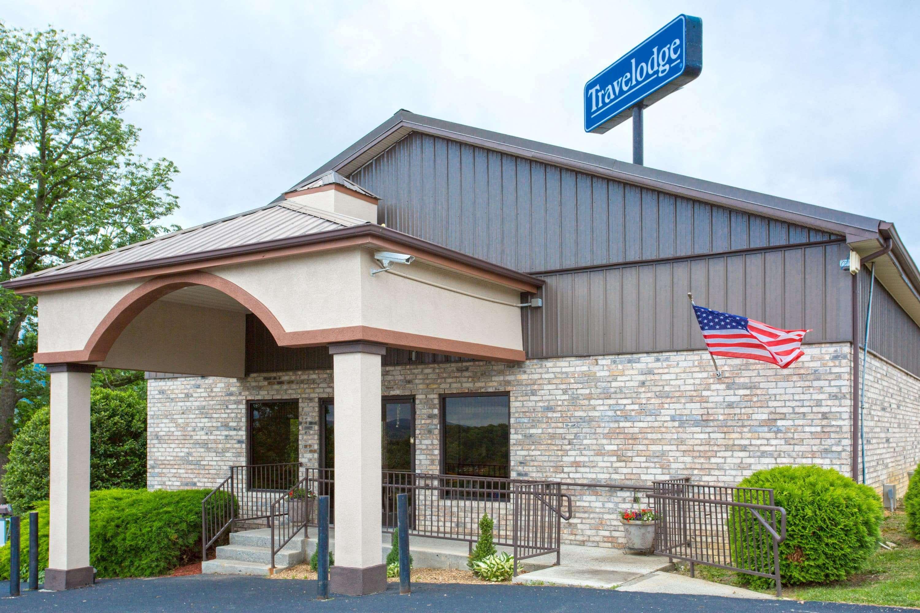 Travelodge By Wyndham Wytheville Exterior photo